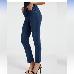 Good American straight jeans